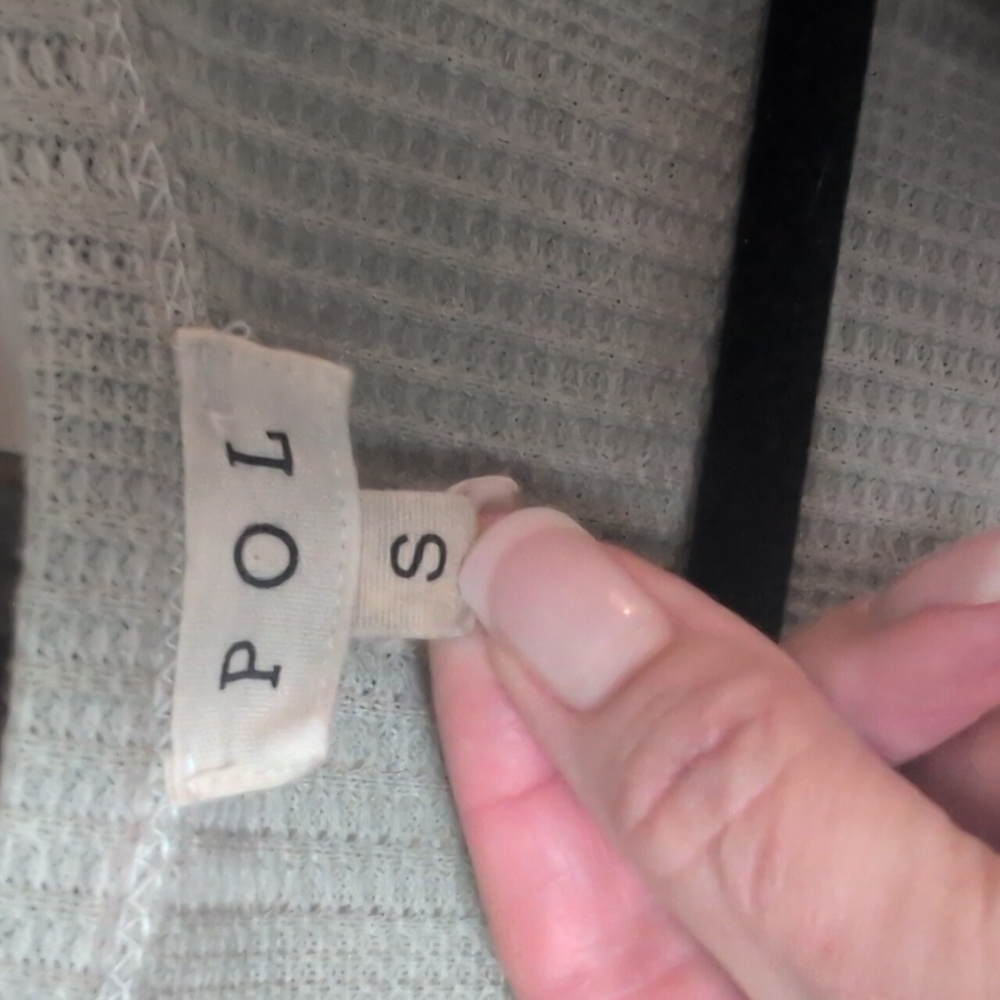POL Size Small V Neck Waffle Top. NWOT - Picture 3 of 6